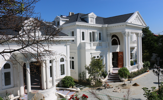 Thi công biệt thự kiểu Pháp tại Huế 2 tầng 700m2 VH-BTH0H3