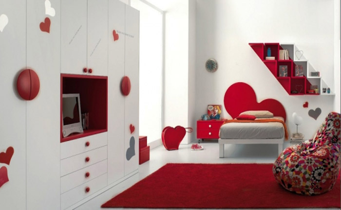 Thiết kế phòng ngủ của bé với gam màu đỏ trắng