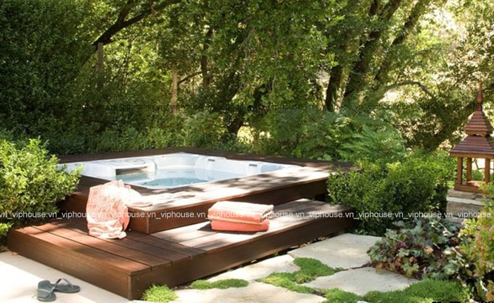 Spa ngoài trời không gian tuyệt vời trong nhà vườn